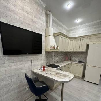 Сдается 1-комнатная квартира, 45 м²