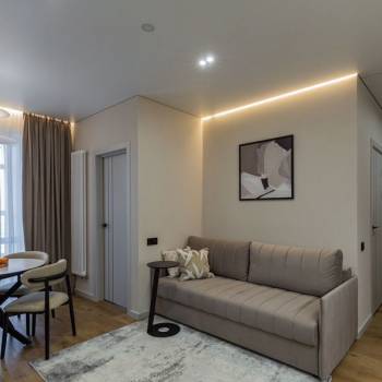 Продается Многокомнатная квартира, 80 м²