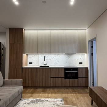Продается Многокомнатная квартира, 80 м²