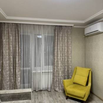 Сдается 1-комнатная квартира, 38 м²
