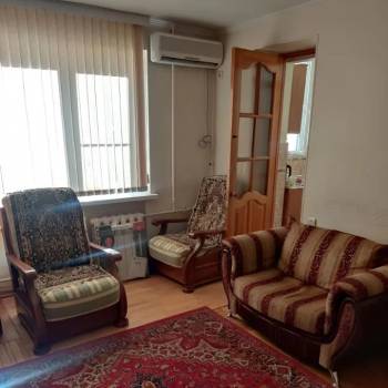 Сдается 1-комнатная квартира, 40 м²