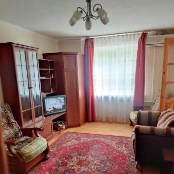 Сдается 1-комнатная квартира, 40 м²