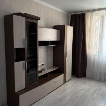 Сдается 1-комнатная квартира, 37 м²