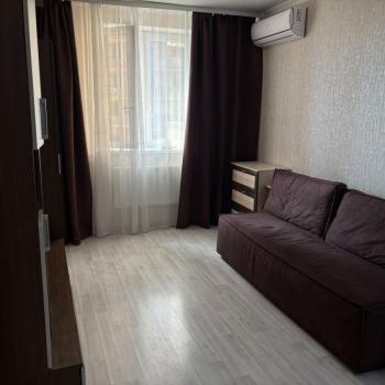 Сдается 1-комнатная квартира, 37 м²