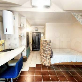 Продается 1-комнатная квартира, 35 м²