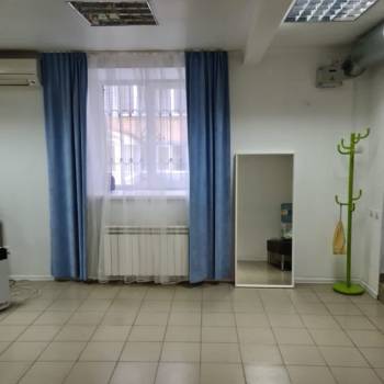 Сдается Нежилое помещение, 70 м²