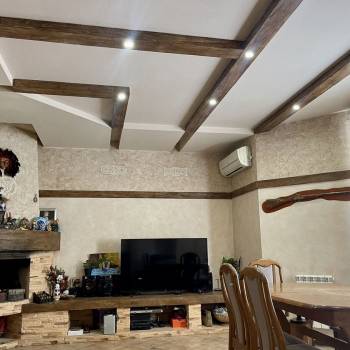 Продается Дом, 320 м²