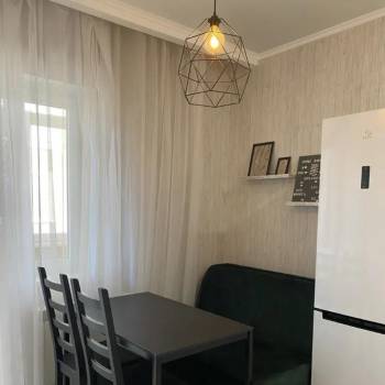 Сдается 1-комнатная квартира, 36 м²