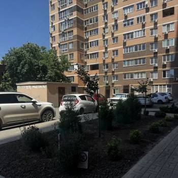 Продается 1-комнатная квартира, 43 м²