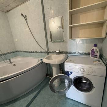 Сдается Многокомнатная квартира, 63 м²