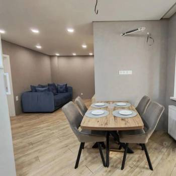Продается 2-х комнатная квартира, 59 м²