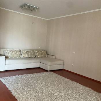 Продается 1-комнатная квартира, 41 м²