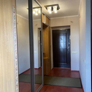 Продается 1-комнатная квартира, 41 м²