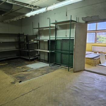 Сдается Нежилое помещение, 90 м²