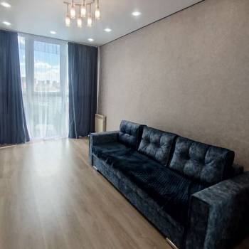 Сдается Многокомнатная квартира, 60 м²