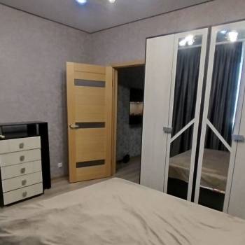 Сдается Многокомнатная квартира, 60 м²