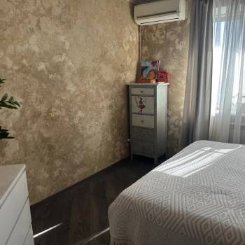 Продается 3-х комнатная квартира, 77 м²