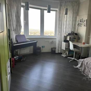 Продается 3-х комнатная квартира, 77 м²