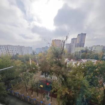 Продается 1-комнатная квартира, 37,4 м²