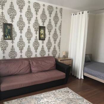 Сдается 1-комнатная квартира, 35 м²