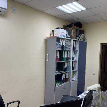 Продается Нежилое помещение, 200 м²