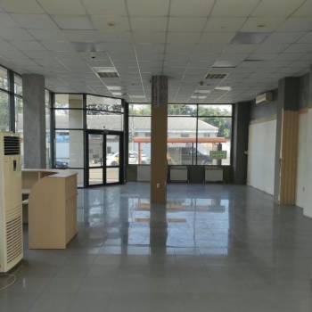Сдается Нежилое помещение, 150 м²