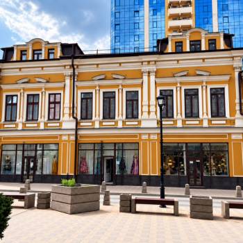 Сдается Нежилое помещение, 245 м²