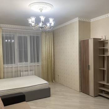 Сдается 1-комнатная квартира, 42 м²