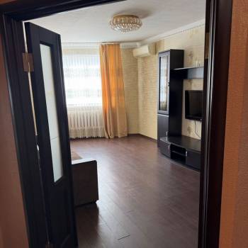 Сдается Многокомнатная квартира, 112 м²