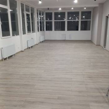 Сдается Нежилое помещение, 100 м²