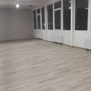 Сдается Нежилое помещение, 100 м²