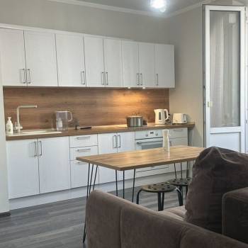 Продается 3-х комнатная квартира, 57 м²