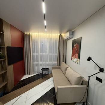 Продается 1-комнатная квартира, 38 м²