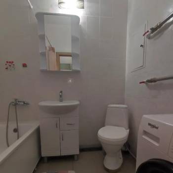 Сдается 1-комнатная квартира, 37 м²