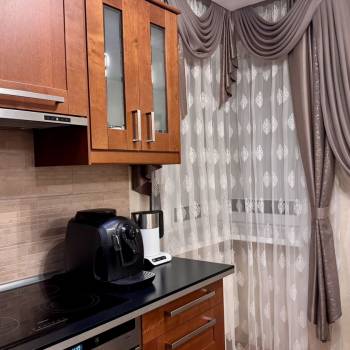 Продается Многокомнатная квартира, 74 м²