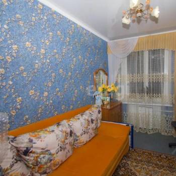 Продается Многокомнатная квартира, 87,2 м²