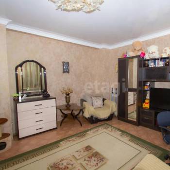 Продается Многокомнатная квартира, 87,2 м²