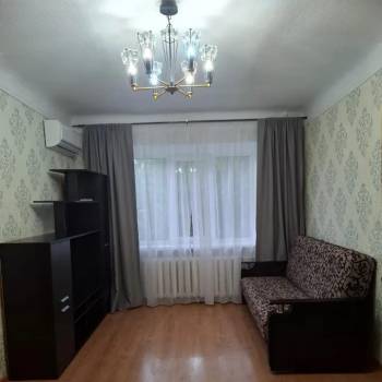 Сдается 2-х комнатная квартира, 50 м²