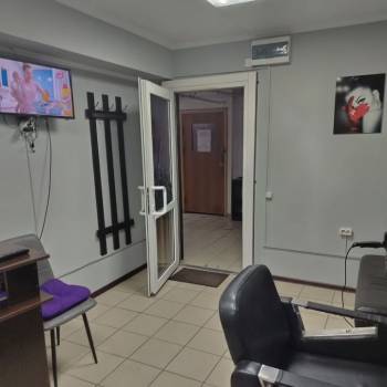 Сдается Нежилое помещение, 18 м²