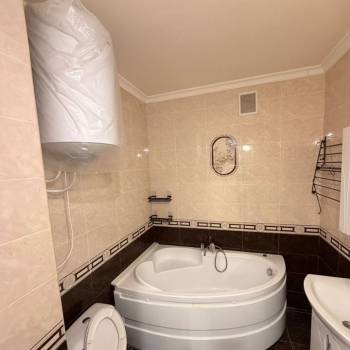 Сдается 1-комнатная квартира, 46 м²