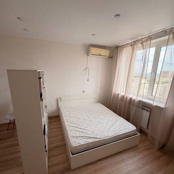 Сдается 1-комнатная квартира, 46 м²