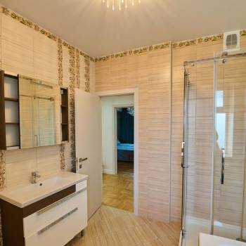 Сдается Многокомнатная квартира, 70 м²