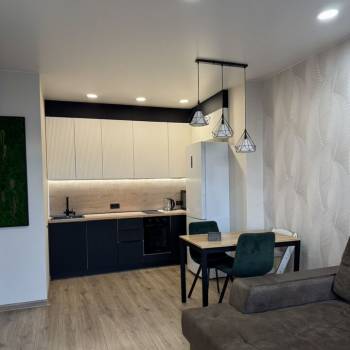 Продается 1-комнатная квартира, 47 м²