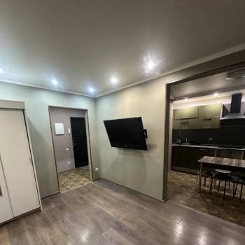 Сдается 1-комнатная квартира, 41 м²