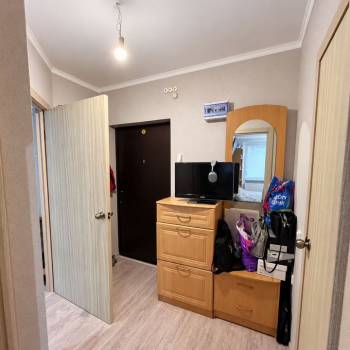 Продается 1-комнатная квартира, 39,8 м²