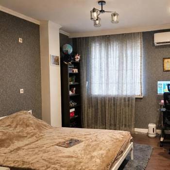Продается 3-х комнатная квартира, 82 м²