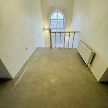 Продается 3-х комнатная квартира, 137,5 м²