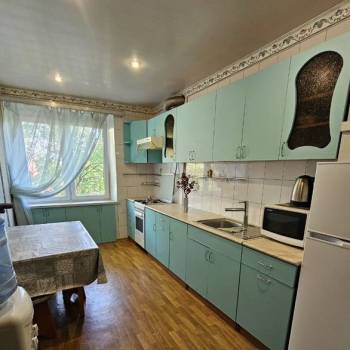 Сдается Многокомнатная квартира, 70 м²