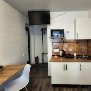 Продается Многокомнатная квартира, 68 м²