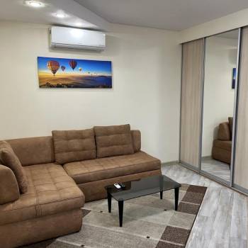 Сдается 2-х комнатная квартира, 42 м²
